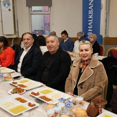 Dinar’da İftar ve “Firavunla Yüz Yüze” Gösterisine Yoğun Katılım